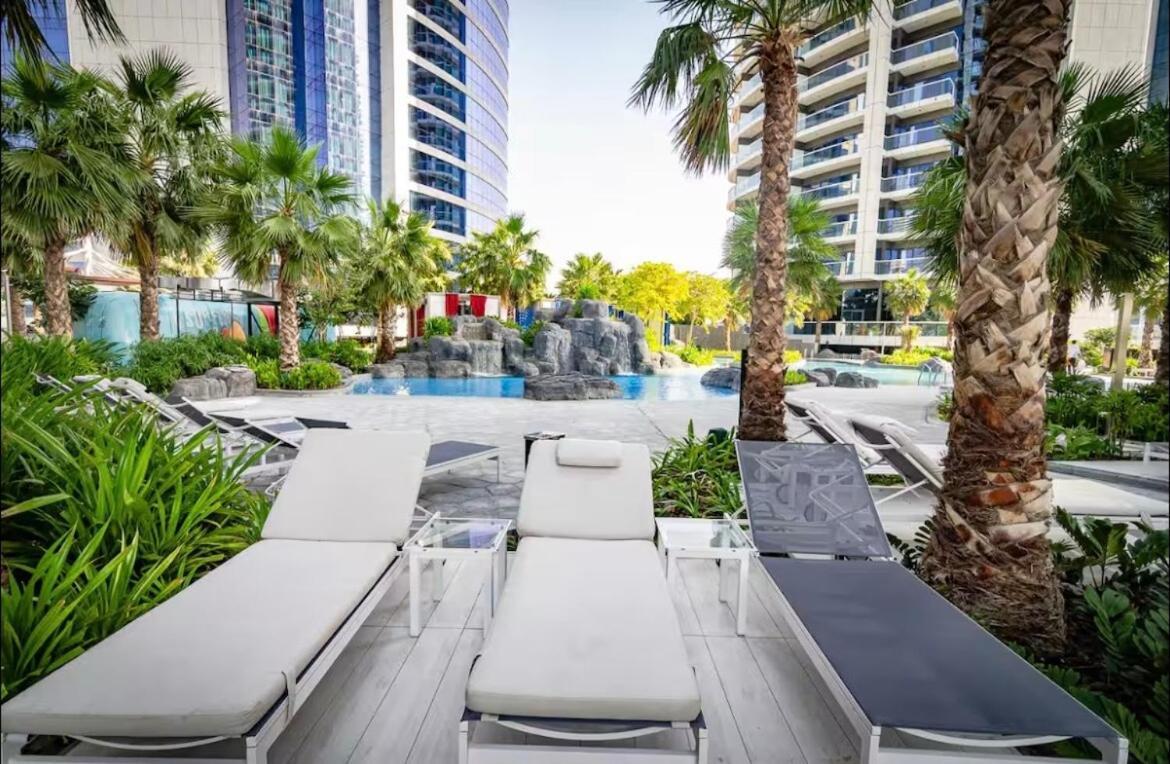 Moderne 1br Overlooking